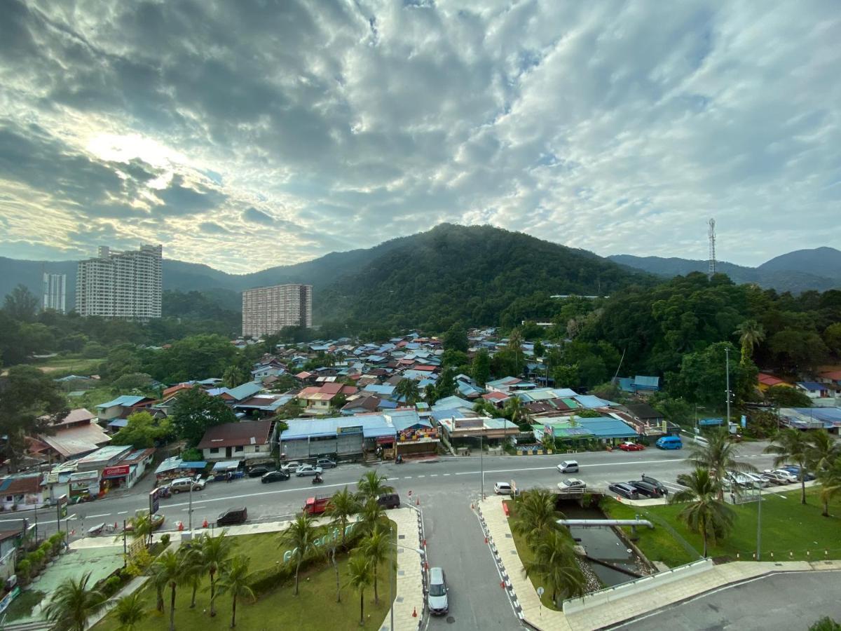 By The Sea @ Luxury Suites, Batu Feringgi Bagian luar foto