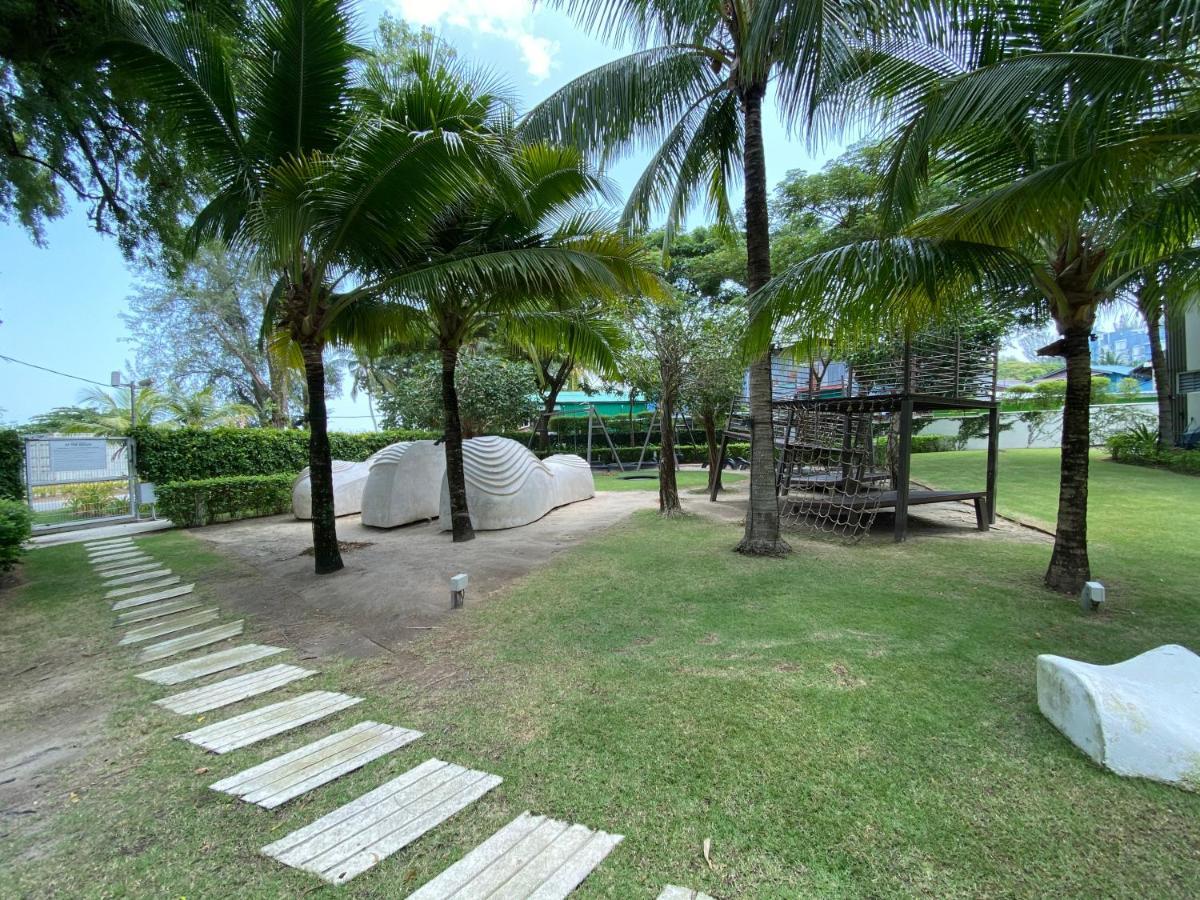 By The Sea @ Luxury Suites, Batu Feringgi Bagian luar foto