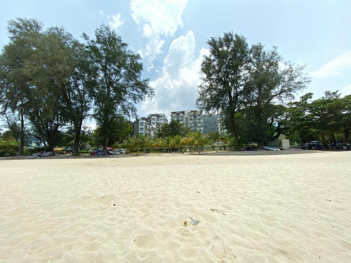 By The Sea @ Luxury Suites, Batu Feringgi Bagian luar foto