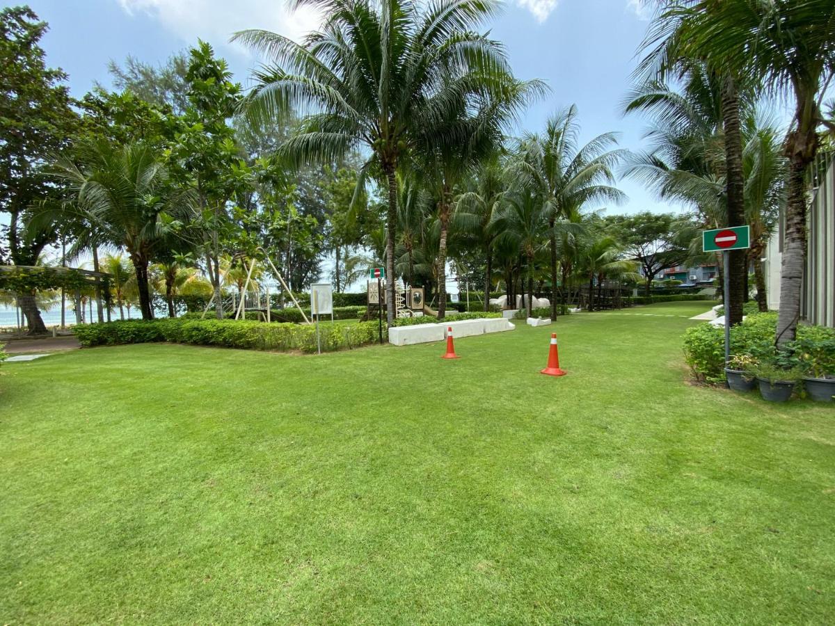 By The Sea @ Luxury Suites, Batu Feringgi Bagian luar foto